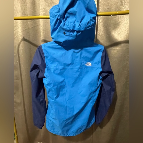 The north face blue sports jacket size small - Picture 2 of 7